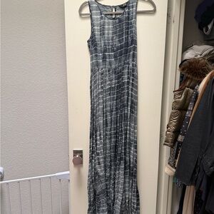 Sleeveless shibori indigo Maxi Dress